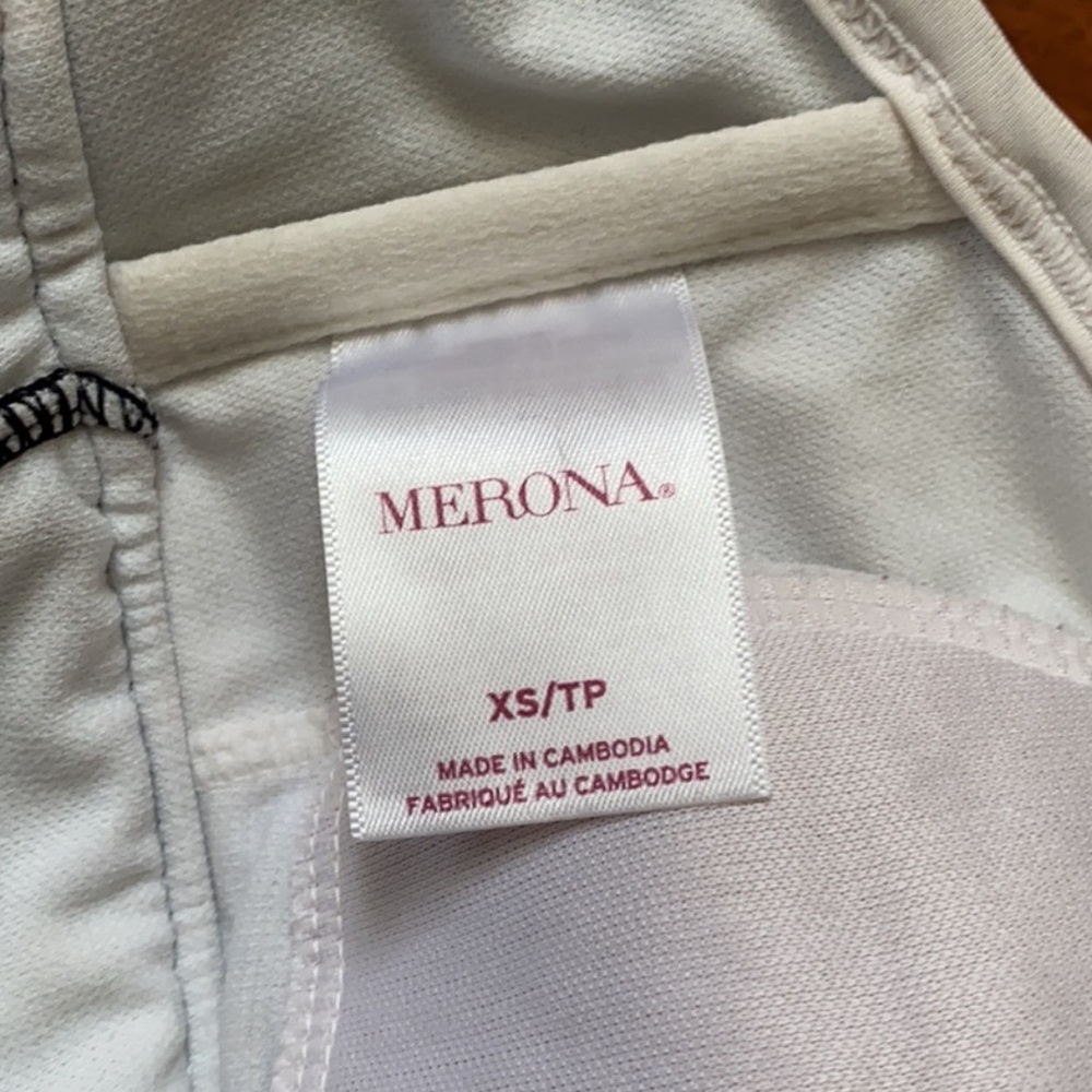 *SOLD* Baiting Suit👙 - Picture 6 of 6